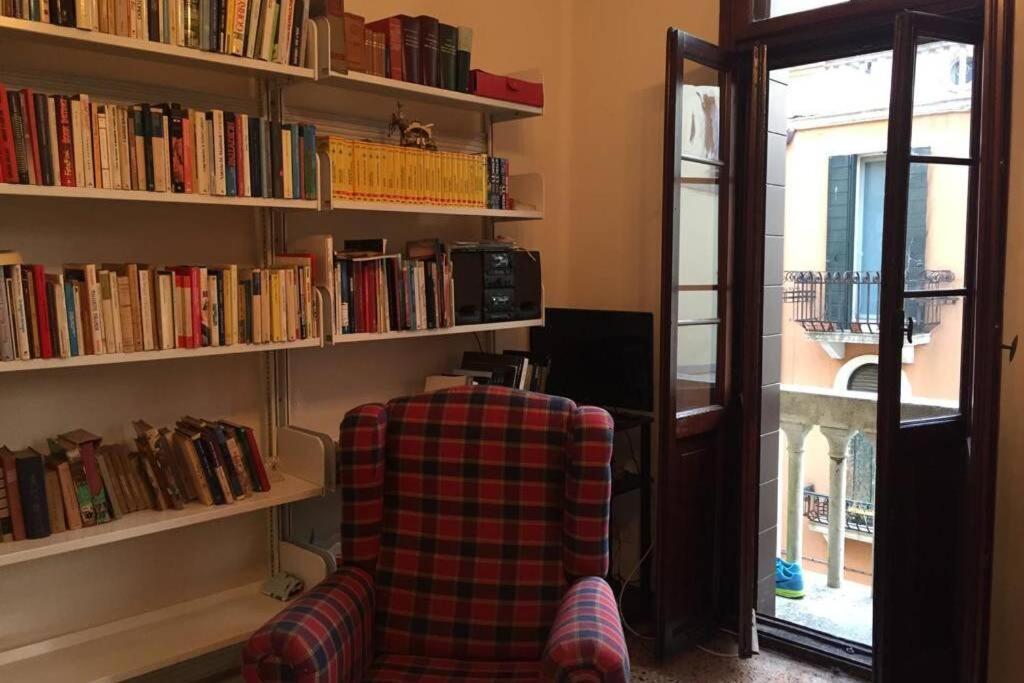 A Casa Di Claudia Apartment Venice Luaran gambar