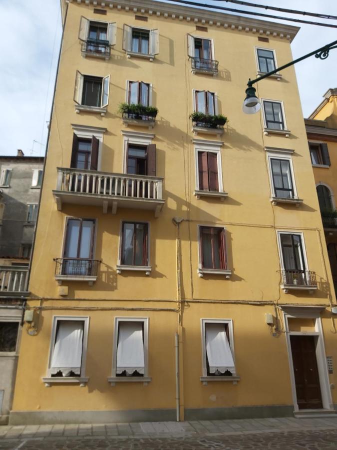 A Casa Di Claudia Apartment Venice Luaran gambar